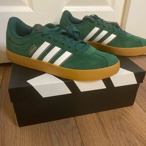 Adidas VL Court 3.0 green shoes